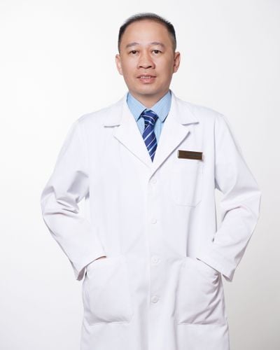 small_Nguyen_Manh_Tuong_e909f06b8d.jpg
