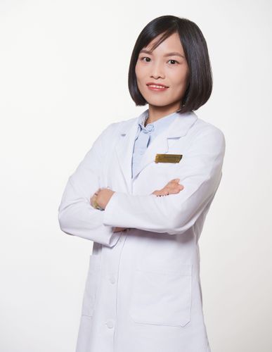small_Nguyen_Thi_Thuy_Hang_c6bf191d22.jpg